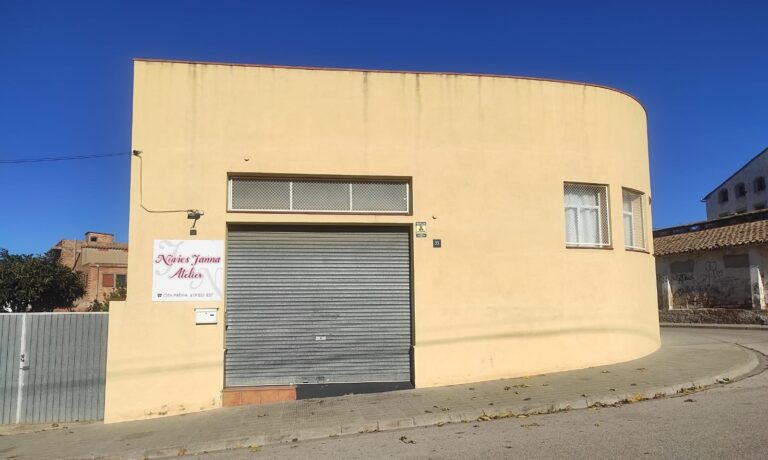 Núvies Janna Atelier